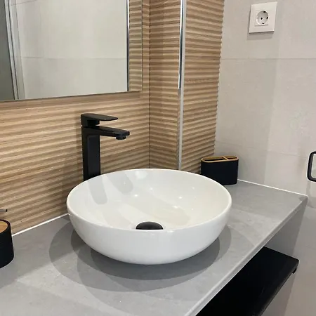 Suncoast Boliches * 丰希罗拉